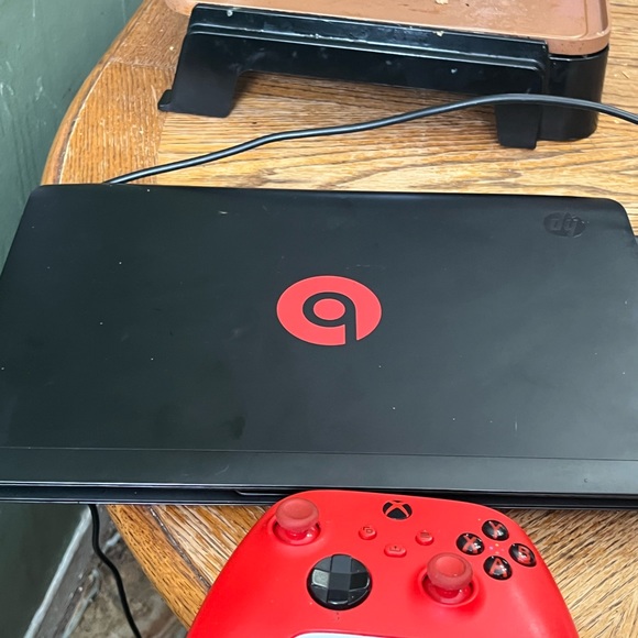 I have a used but it’s like knew HP BEATS pavilion laptop it’s runs - Picture 8 of 8